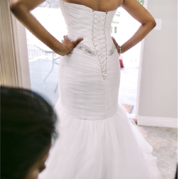 Mori Lee Tulle strapless wedding gown - Picture 3 of 11
